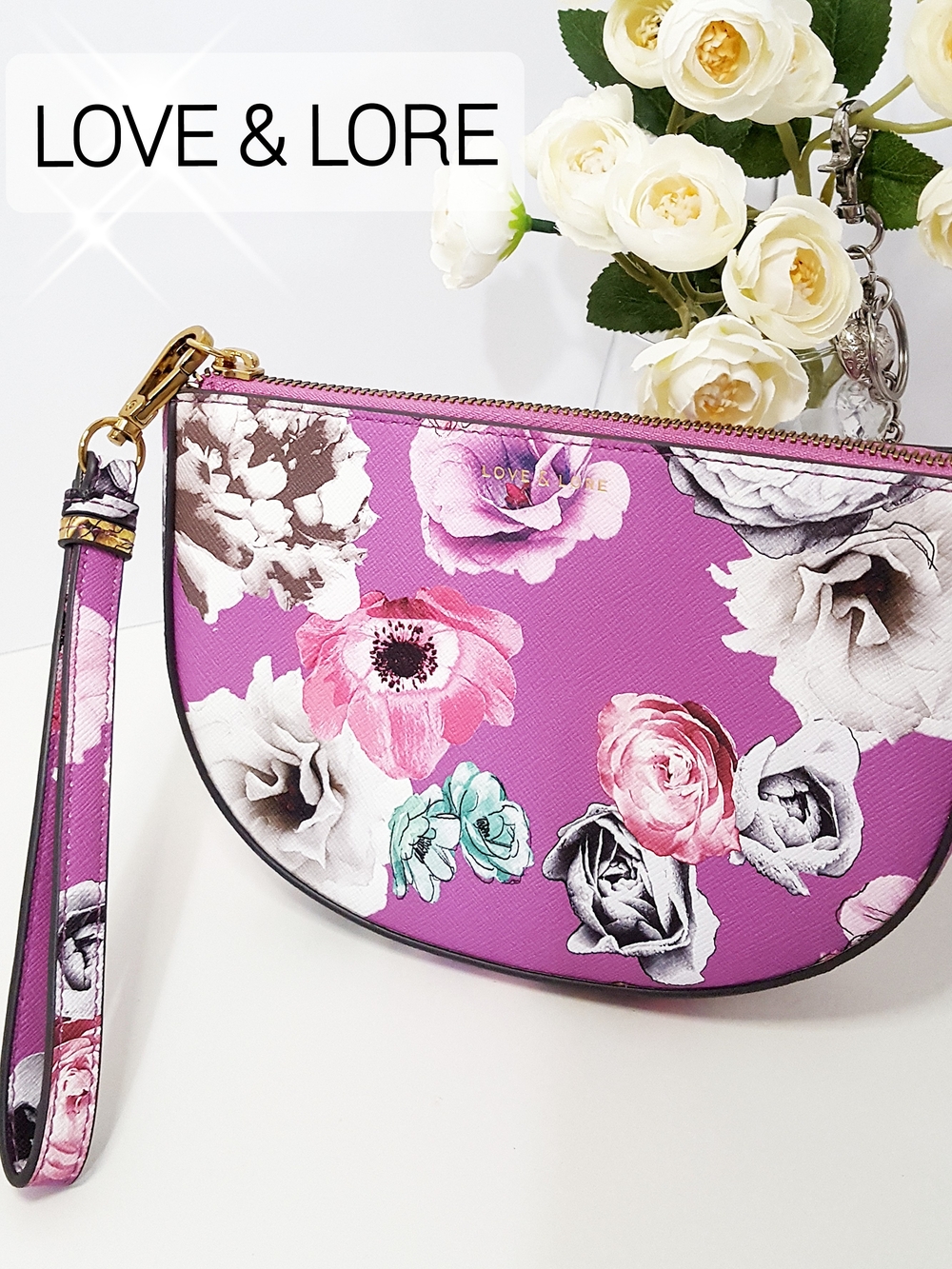 LOVE & LORE🌺NWOT Purple Floral Wristlet Clutch|Cosmetic Case|Travel